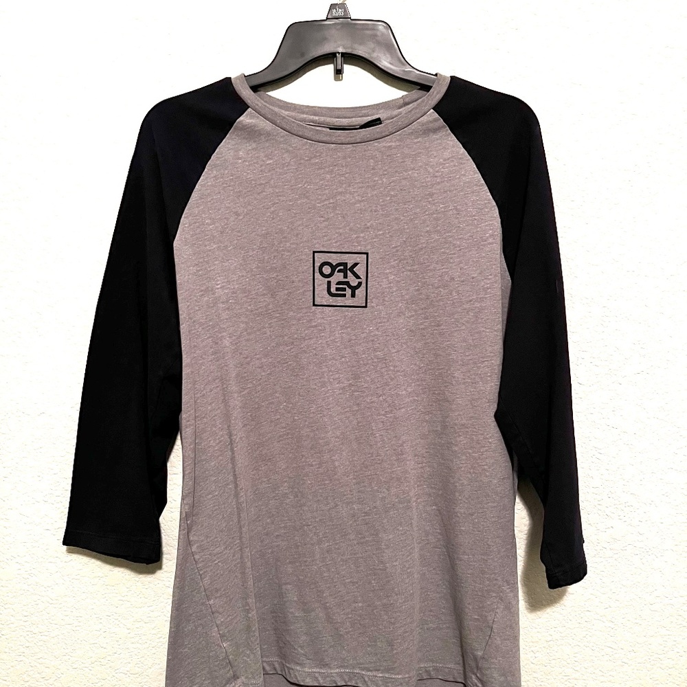 💥PRICE DROP!💥 Oakley - AM - Sports Casual 3/4 Sleeve Round Neck Men's T-shirt